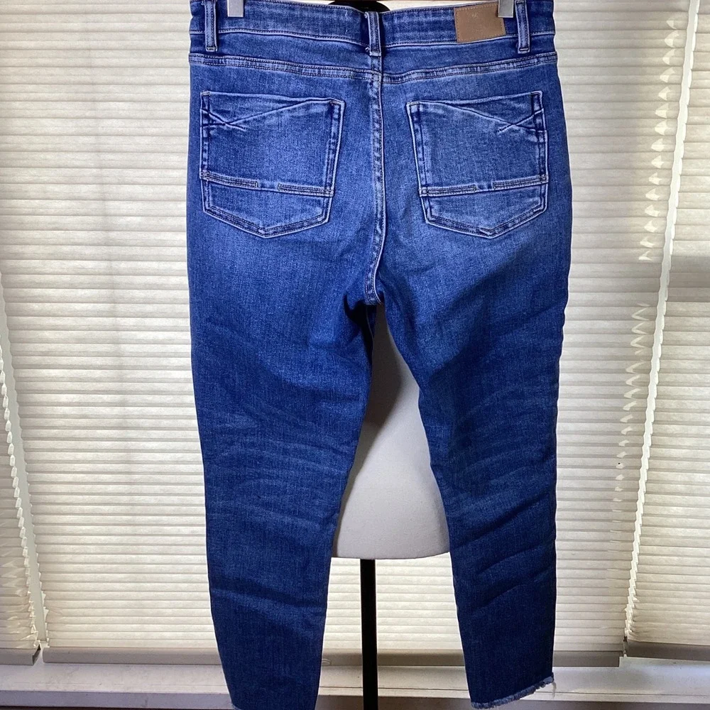 BKE Gabby Curvy Fit High Rise Ankle Skinny Jeans, Medium Wash, 29x27, Fray Hem - Picture 3 of 7